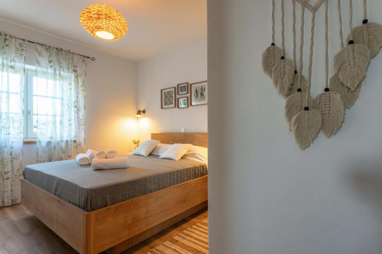 Hana Luxury Apartment With Sea View Sali Dış mekan fotoğraf